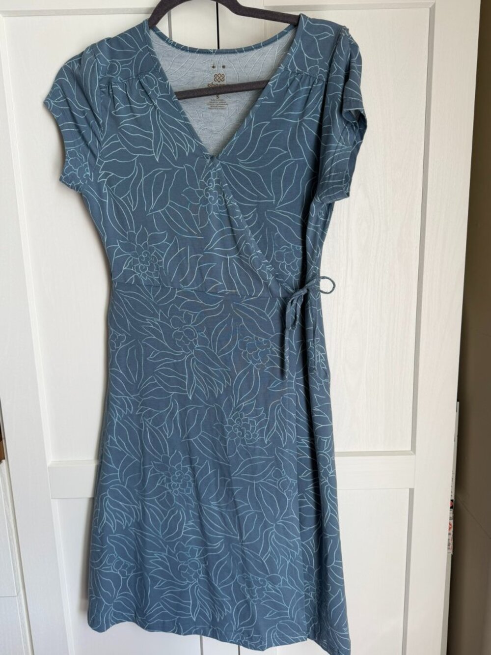 Sherpa Adventure Gear Floral Wrap Tie Dress granola hippy vibes